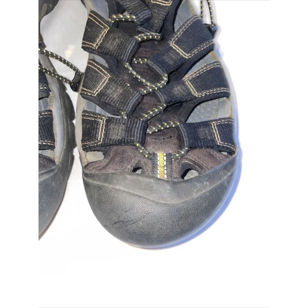 Keen River Sandals Men’s Size 10.5 Medium Black Fabric Waterproof Drawstring